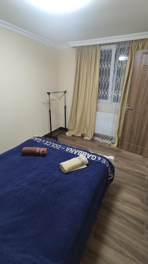 Home Apartments Батуми Екстериор снимка