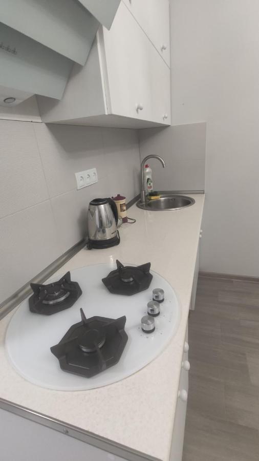 Home Apartments Батуми Екстериор снимка